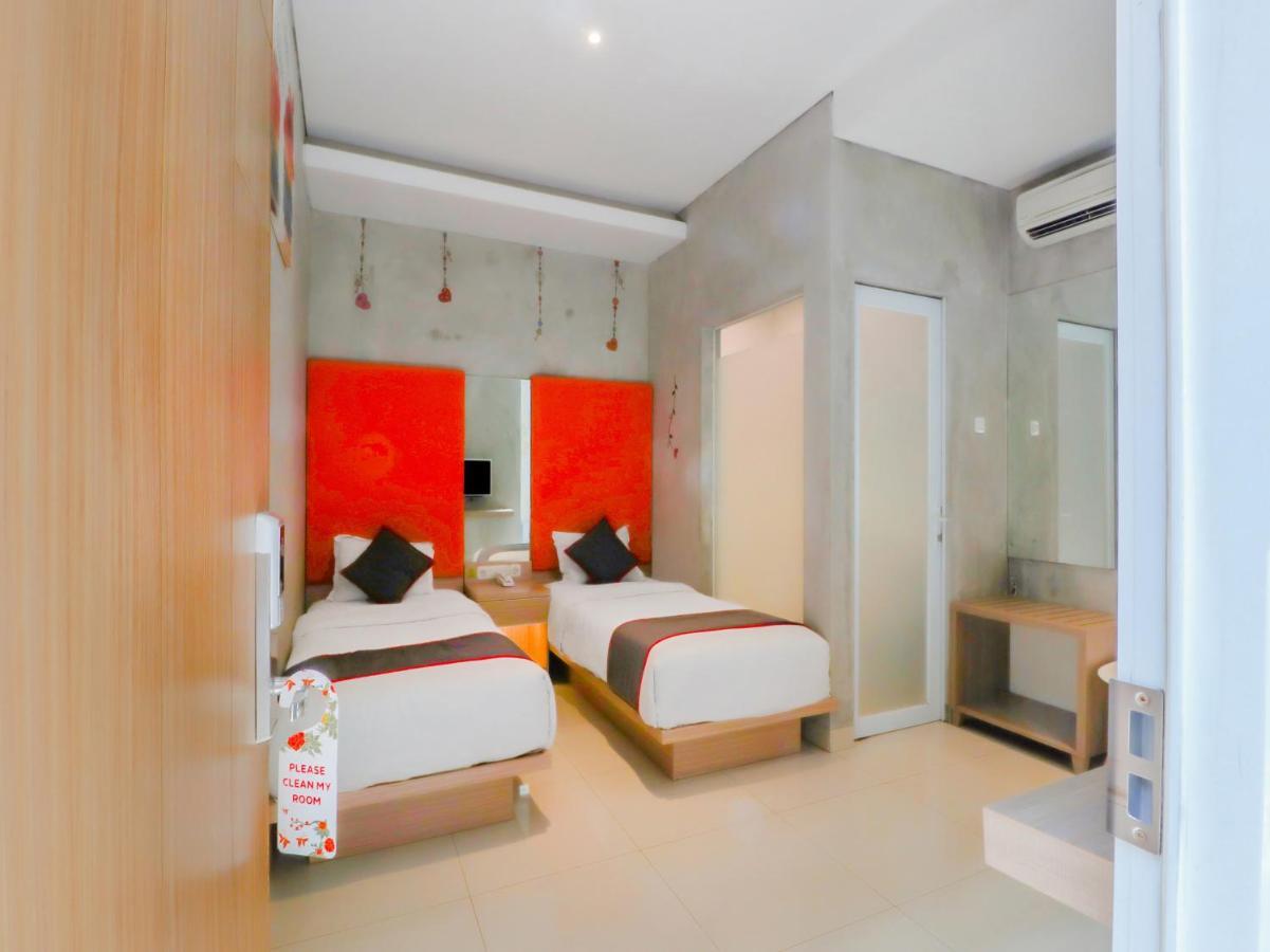 فندق Super Oyo Collection O 31 The Batik Bed And Coffee باندونج المظهر الخارجي الصورة